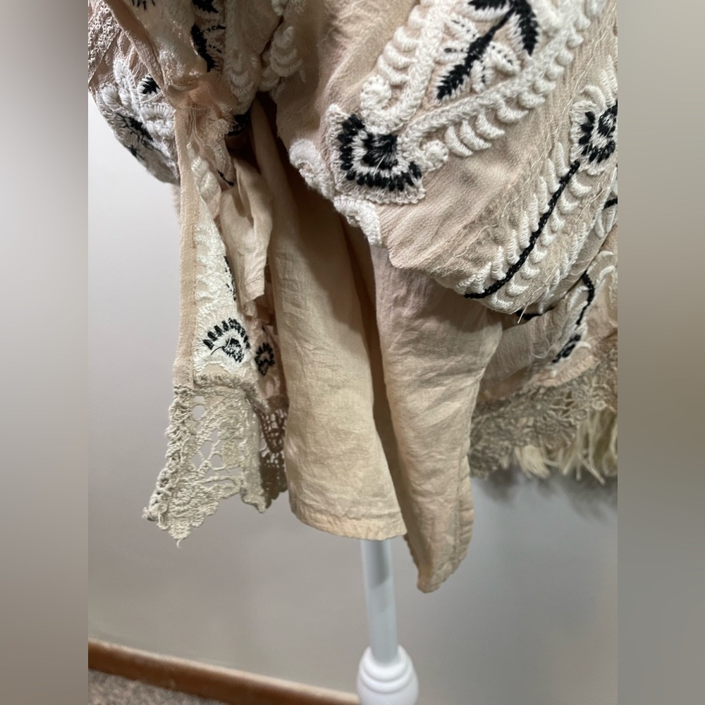 Anthropologie Maeve Beige Embroidered Lace Slip Midi Dress S spaghetti straps - Picture 10 of 11
